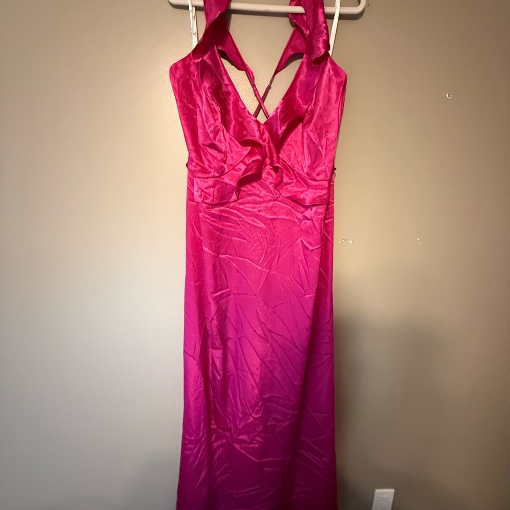 Elegant Pink Halter Dress